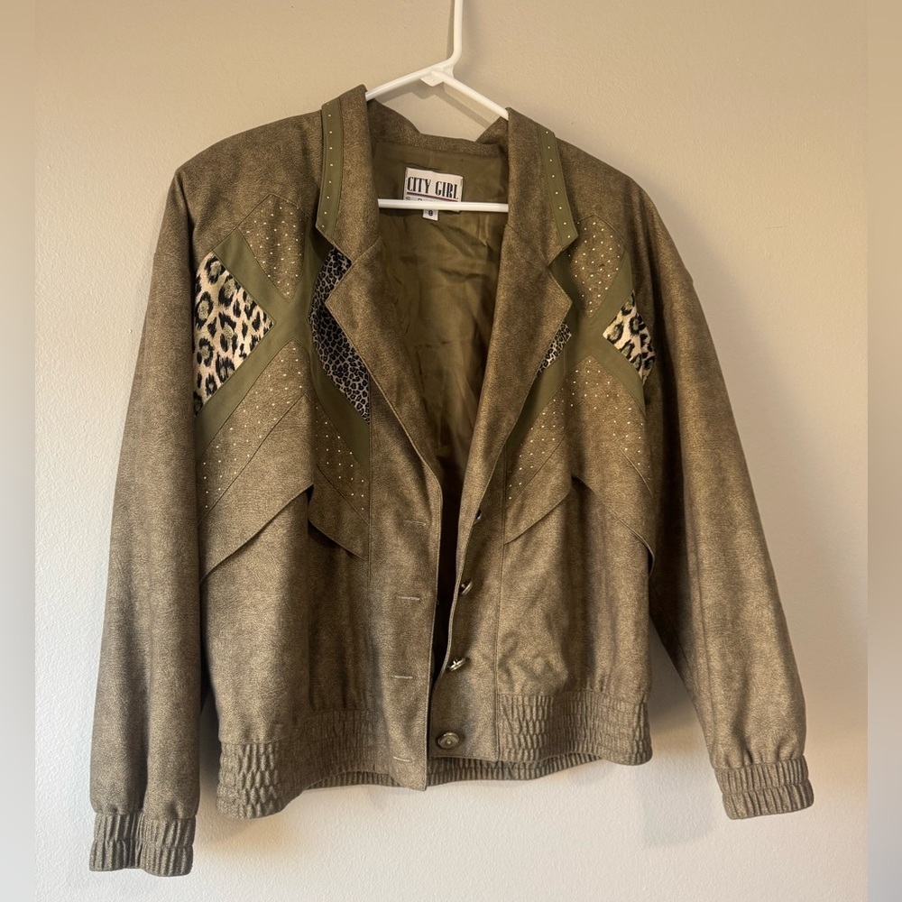 Vintage City Girl Olive Green leopard print studded Women's Jacket size medium - Picture 3 of 14